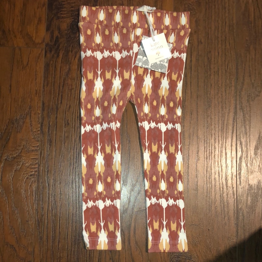 KATE QUINN LEGGINGS